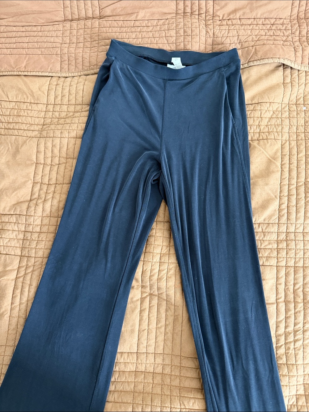 Lululemon Women’s Dark Gray Wide-Leg Pull-On Pants - Size S